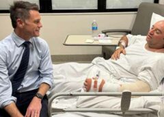 Hơn 2.6 triệu USD đã được quyên góp cho người hùng khống chế tay súng ở Sydney