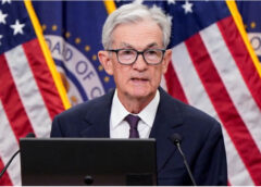 Fed giữ nguyên lãi suất