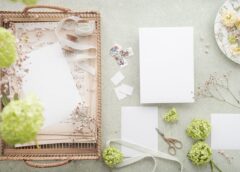 Chờ ai một cánh thiệp hồng…