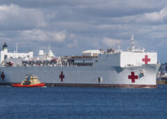 Greenland tuyên bố không cần tàu bệnh viện Mỹ