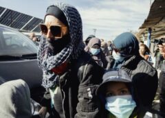 Úc cấm công dân từ ‘trại IS’ về nước