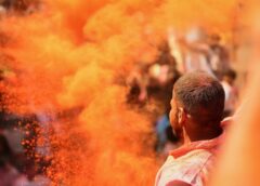 Bộ mặt trắng tâm hồn