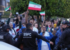 FIFA thu hồi suất mua vé World Cup của CĐV Iran