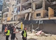 Israel và Iran đấu pháo lẫn nhau, Israel không kích cơ sở hóa dầu của Iran