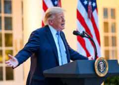 3 hãng truyền thông Mỹ tiến hành kiện tụng, ông Trump lên tiếng